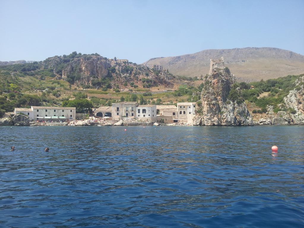 La Casetta Nel Porto Castellammare del Golfo Δωμάτιο φωτογραφία